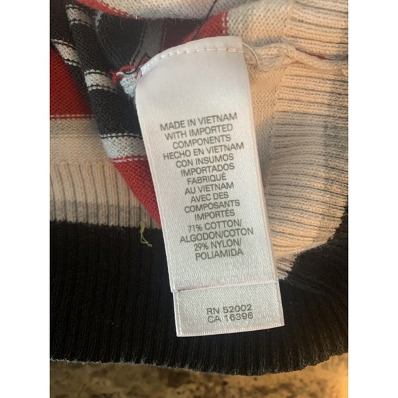 Women's Liz Clairborne Long Sleeve Red Black White Pullover V-Neck Sweater - Picture 6 of 6